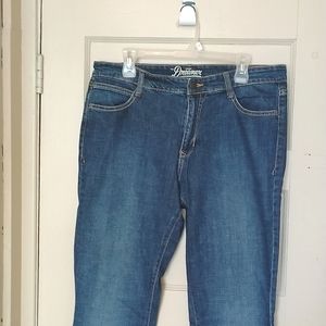 3/$30💜 EUC Old Navy 'The Dreamer' Size 12 Tall Medium Wash Jeans